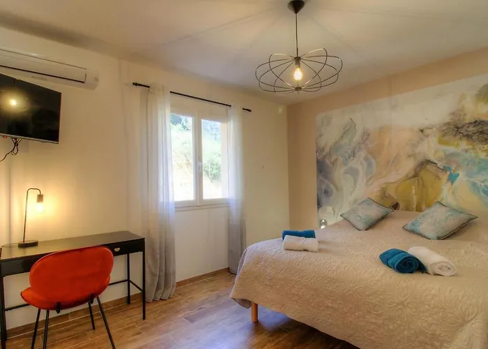 בית הארחה Casa Voscia 3*